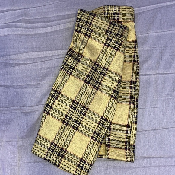 Fashion Nova Skirts Bundle - Picture 2 of 7